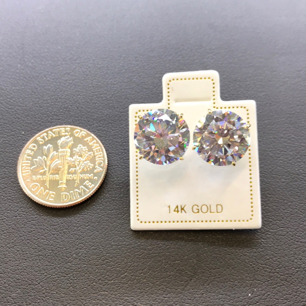 Cz studs 14K